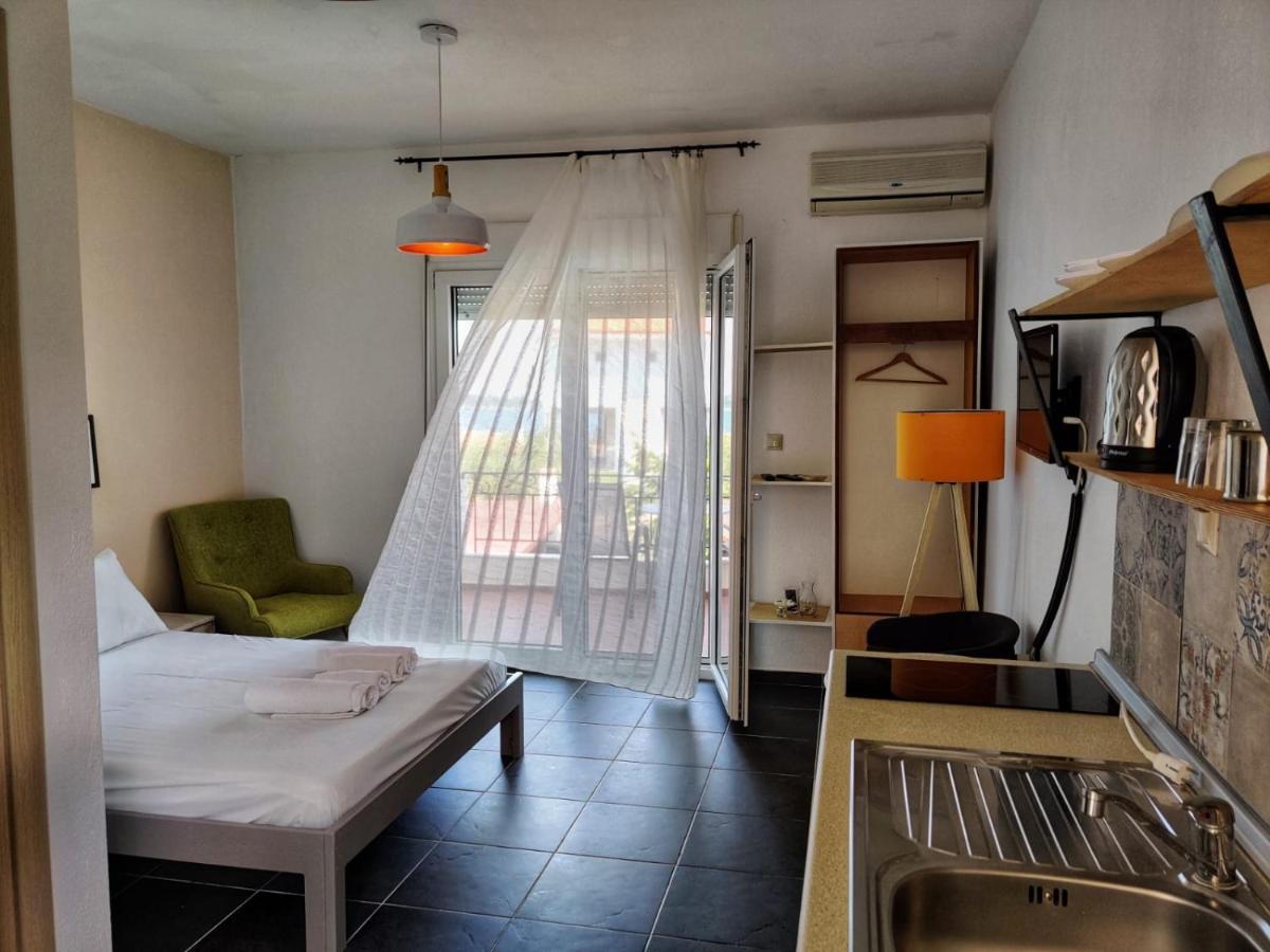 Lofos Vourvourou Exterior foto