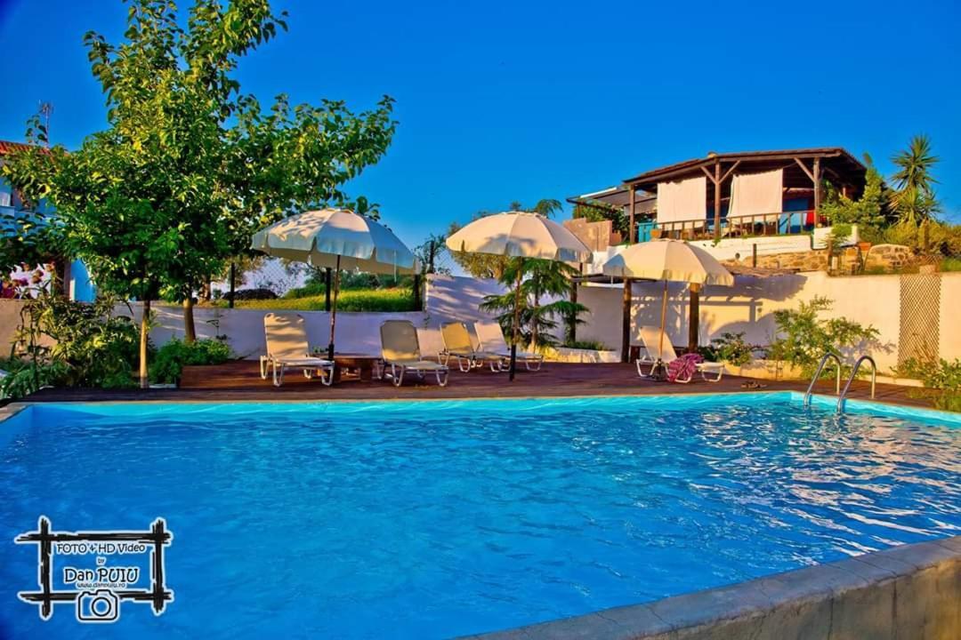 Lofos Vourvourou Exterior foto